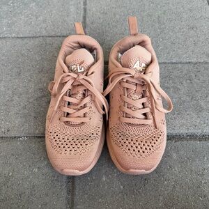 APL TechLoom Pro Women’s Sneaker Nude Rose Pink Size 5.5
